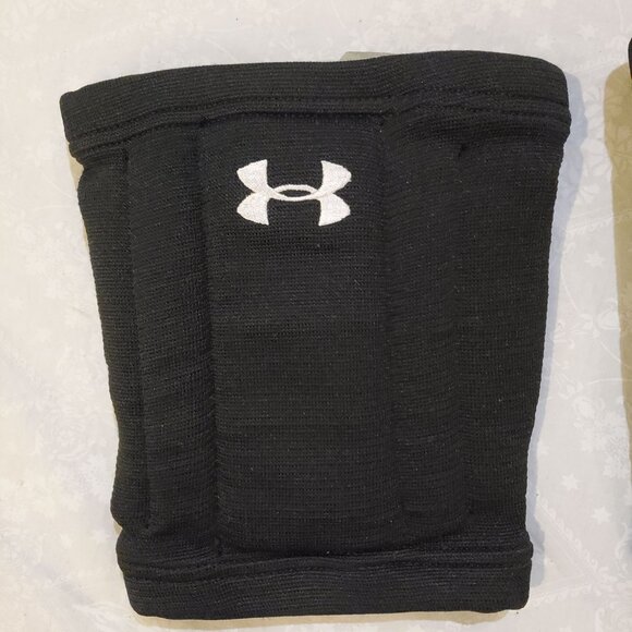 Under Armour Volleyball Knee Pads - Black - Size L - Picture 7 of 8